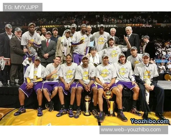 2009年湖人与魔术对决回顾：激烈比赛与精彩瞬间的全景分析